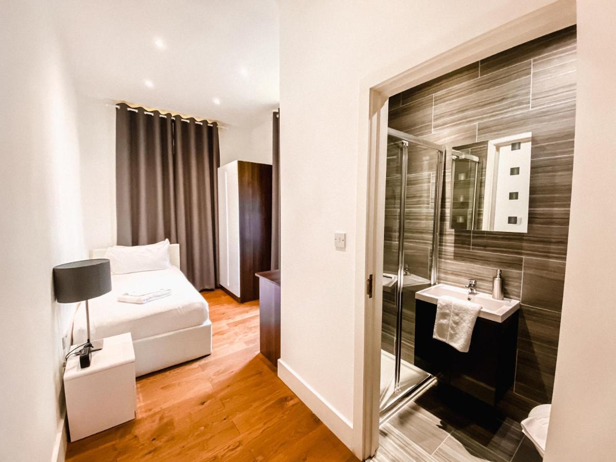 Titiwangsa One Accomodation At Paddington Londen Buitenkant foto
